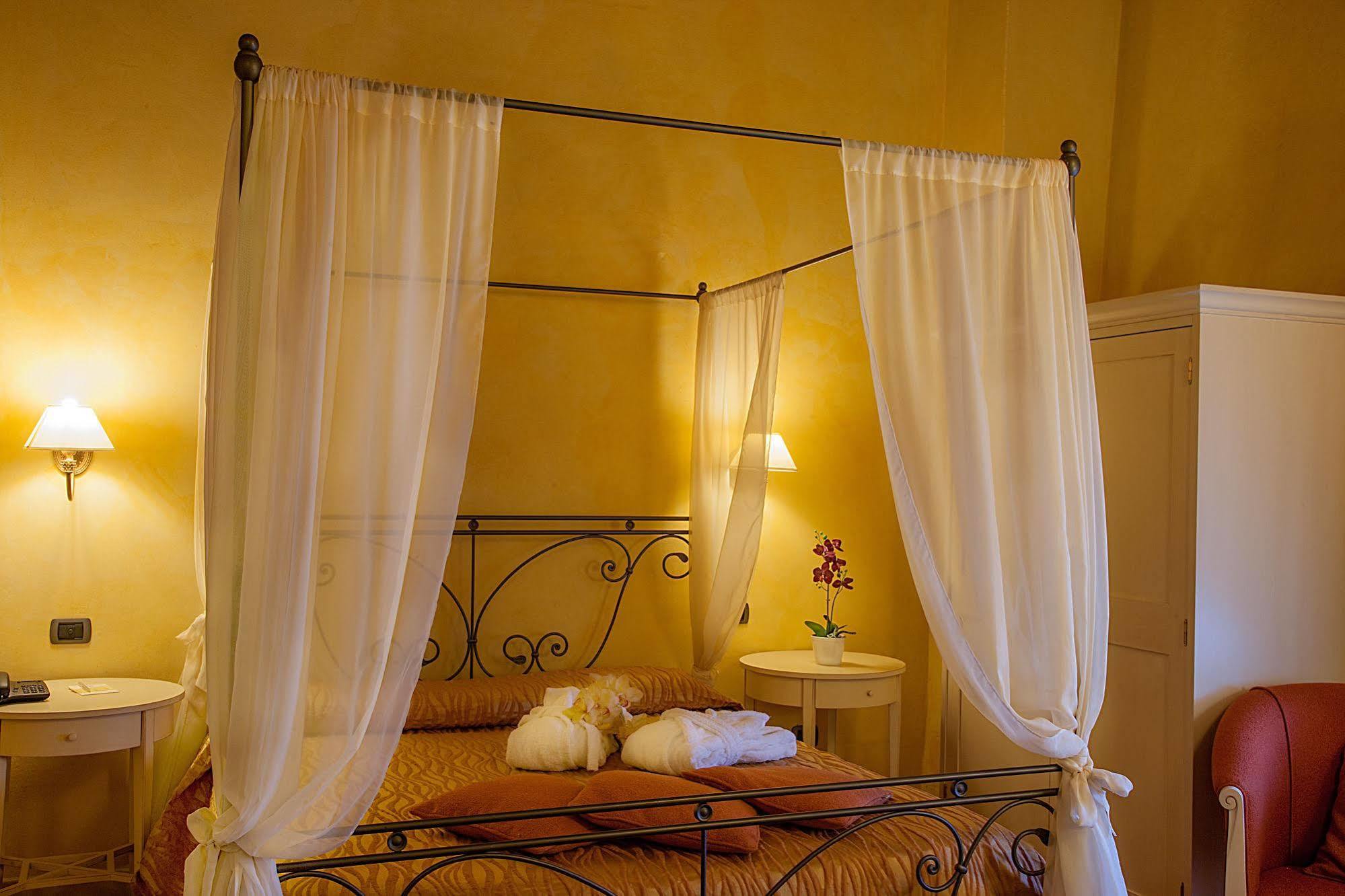 Borgo Sant'Ippolito Country Hotel Ginestra Fiorentina Exteriér fotografie